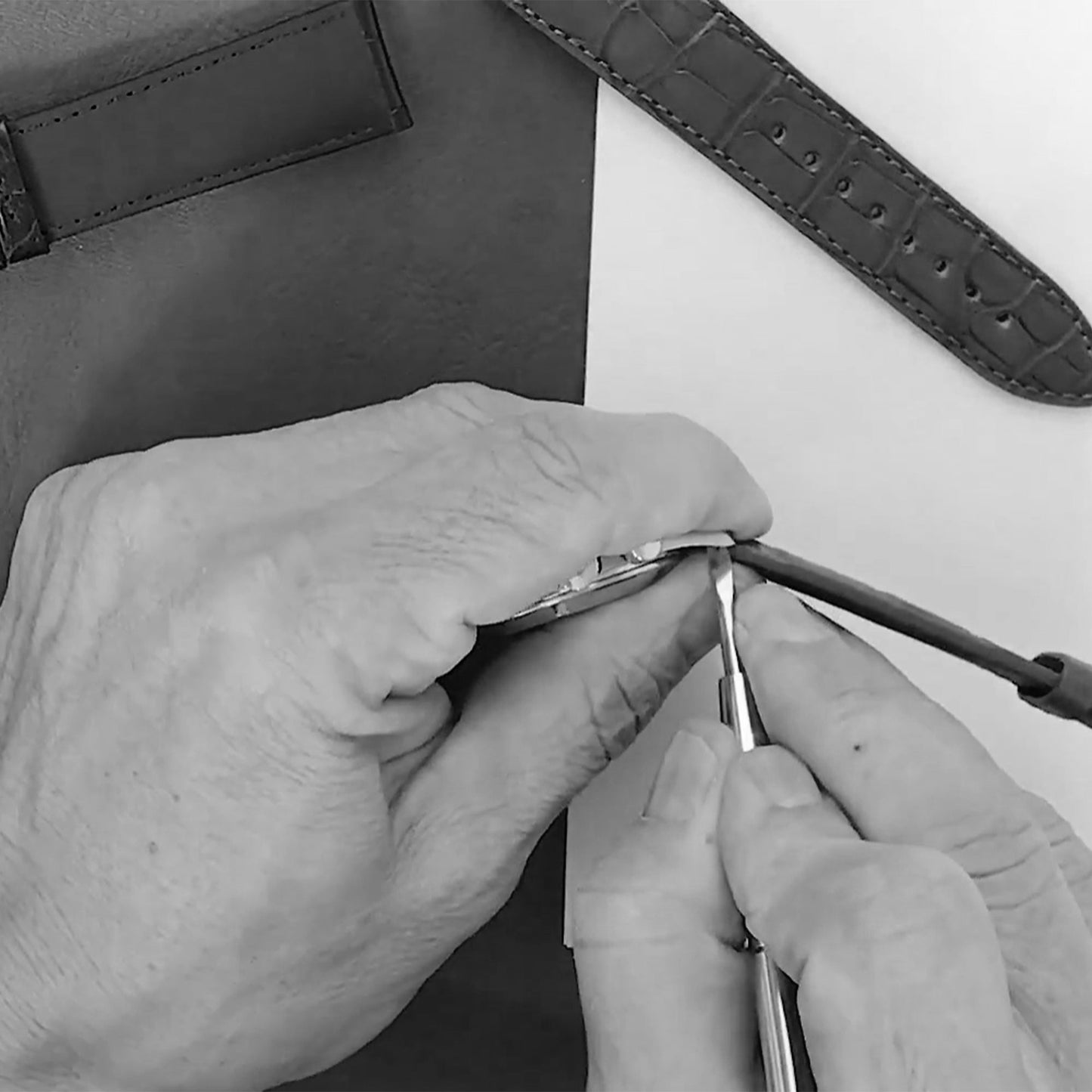 Strumento per barre a molla Masar - Rimuovi e installa cinturini per orologi