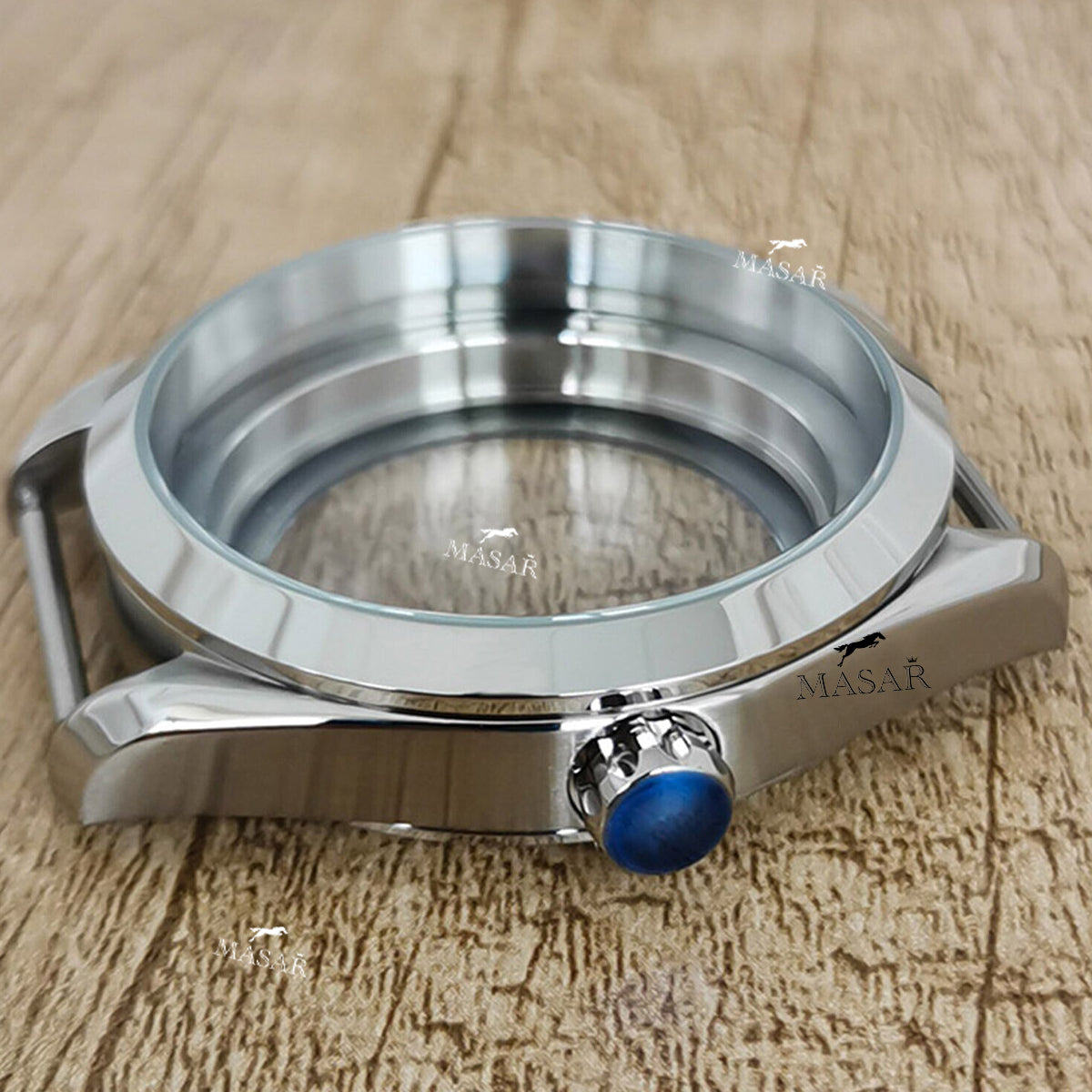 Strumento di lucidatura per lucidare gli orologi da polso