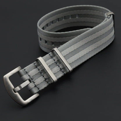 Cinturino per orologio da uomo Masar NATO in nylon morbido grigio chiaro con 2 cinturini e fibbia satinata