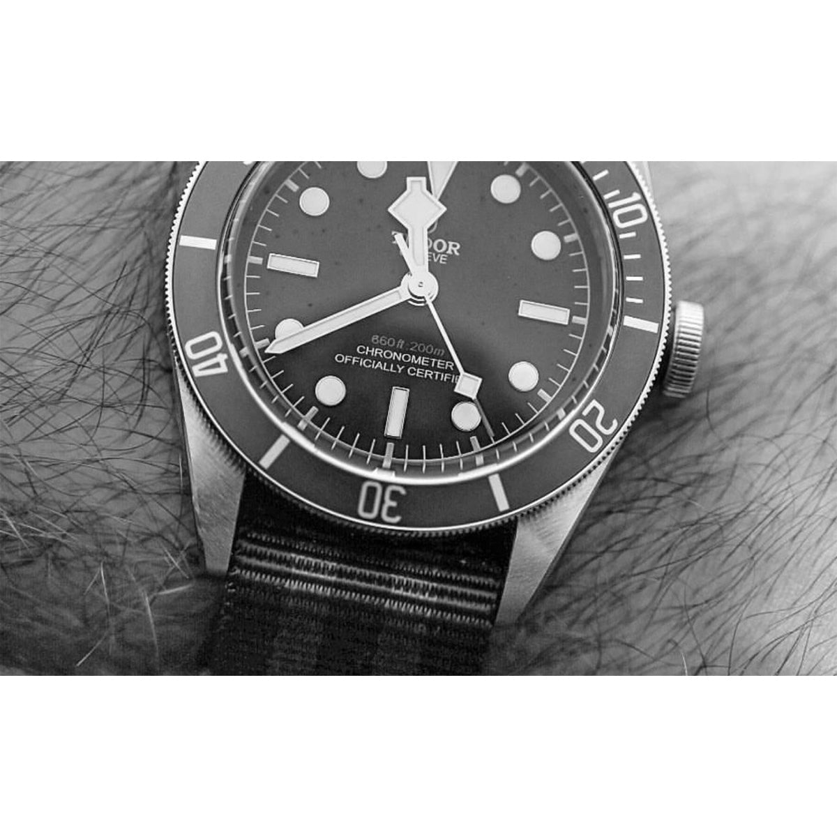 Cinturino per orologio Nato Masar nero con 2 cinturini grigi James Bond