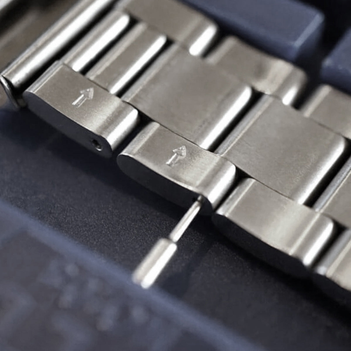Masar Tool - Punzonatrice per cinturini per orologi fino a 30 mm